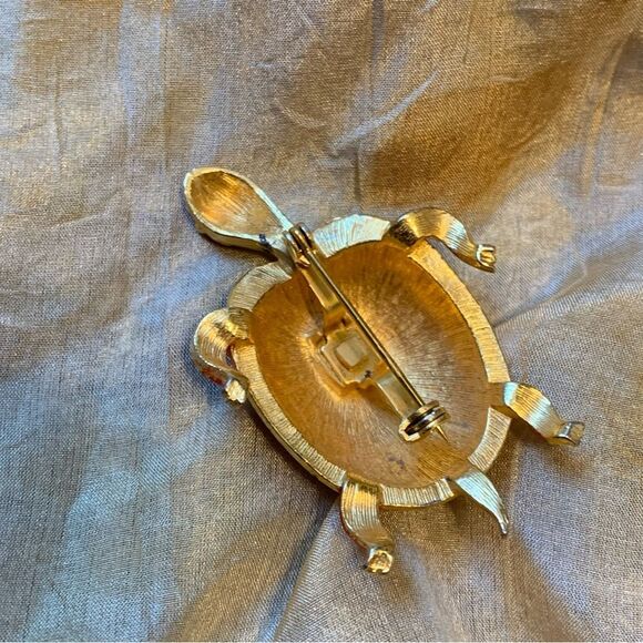 Vintage Enamel & Gold Metal Turtle Tortoise Brooch Pin - Picture 4 of 7